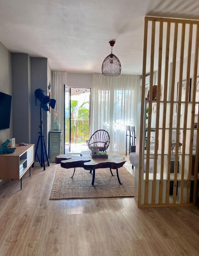 Suite Bonalba Alicante Bagian luar foto